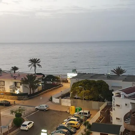 Playa Del Ingles. Al Lado Del Océano Appartamento